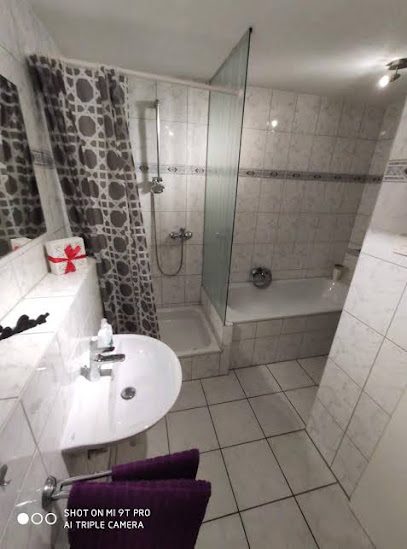 Apartment Wesseling Nauerz, Köln