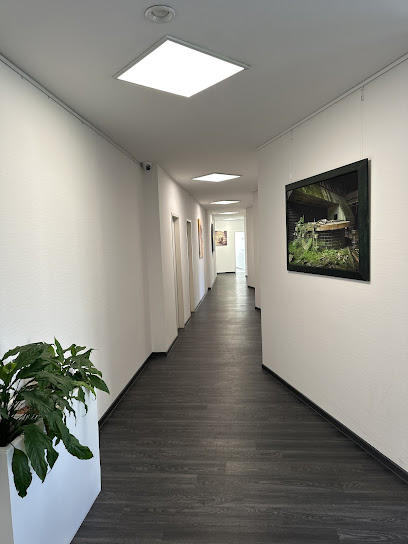 Empadent Praxis für sensitive Oralchirurgie, Köln