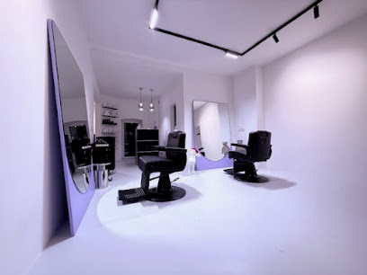 made by prinz | Perücken-Manufaktur Köln | Perücke | Haarteile | Service