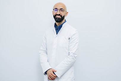 Dr. med. Kaveh Mehdiani, Neurochirurg, Köln