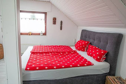 Charming feel-good oasis with sun terrace! Pet friendly., Köln